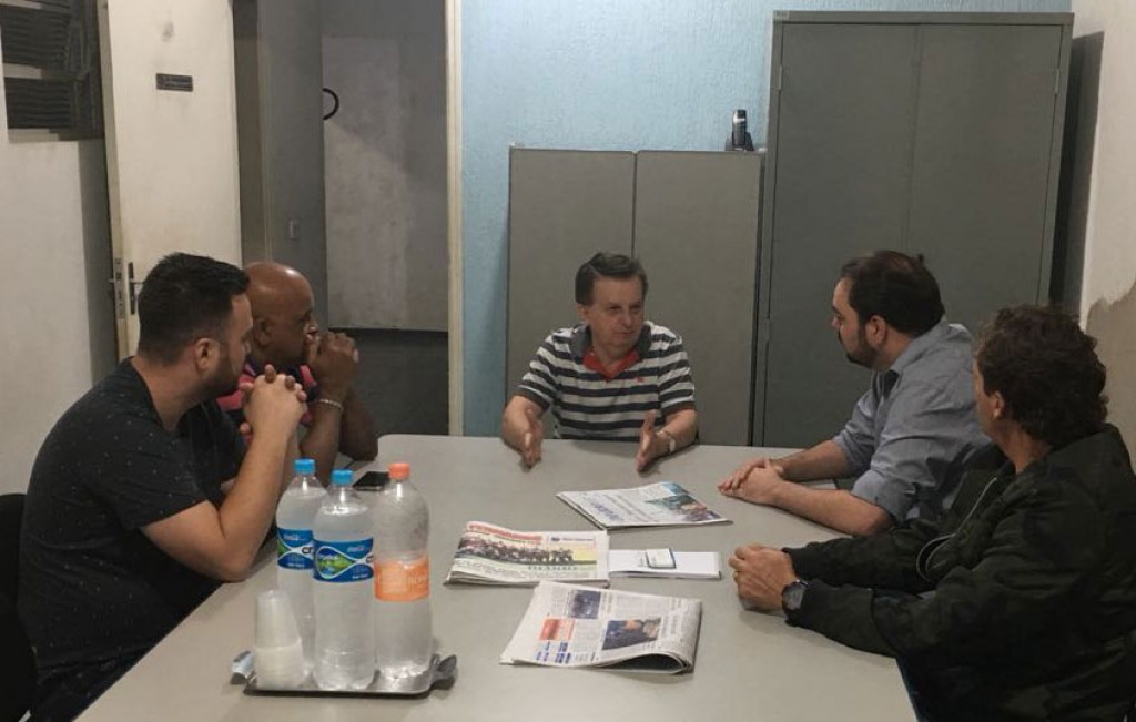 Política - Pré-candidato a deputado federal pelo PRB visita o Diário