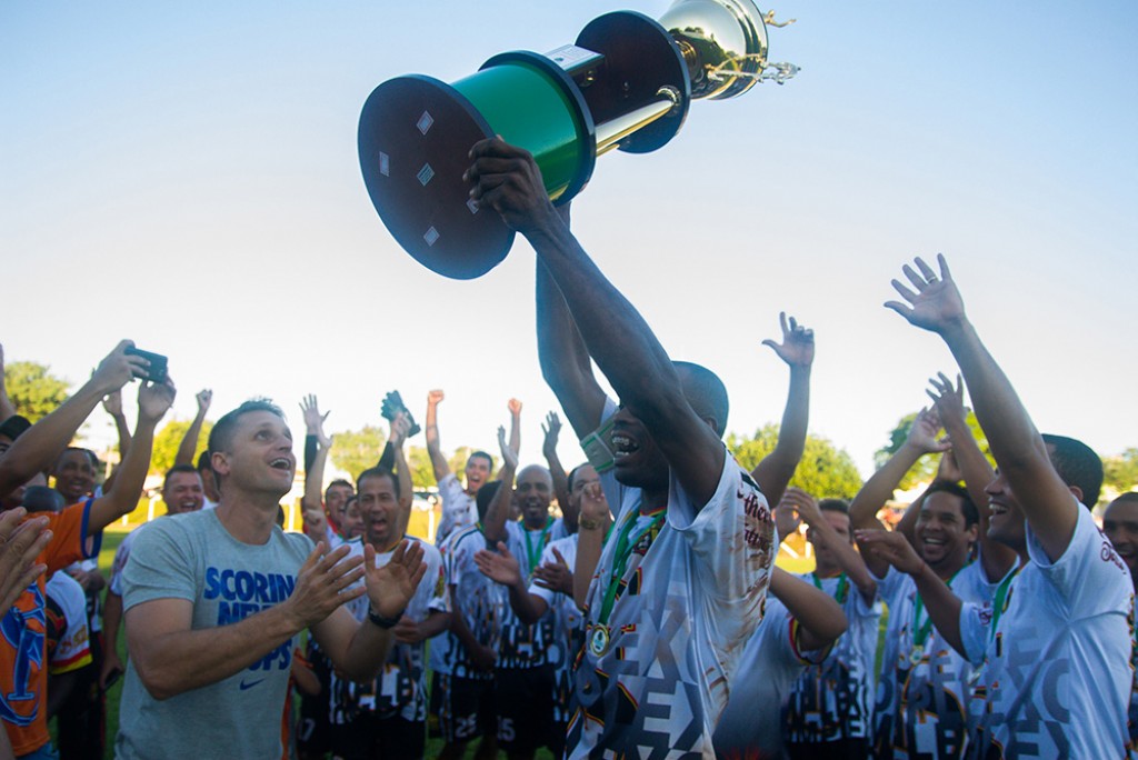 Esporte - São Fernando é campeão do Veterano 2017