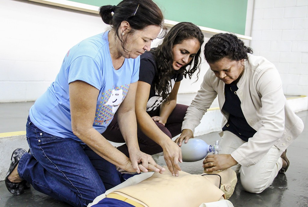 Saúde - Prefeitura capacita profissionais da Saúde para emergências