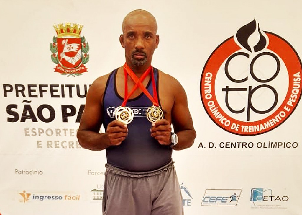 Esporte - Atleta barbarense conquista duas medalhas no Campeonato Estadual de Wrestling