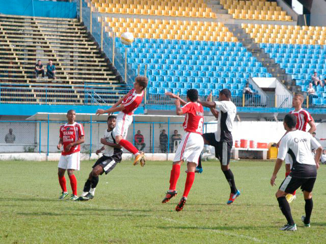 Esporte - União goleia Al Shabab - 6x0