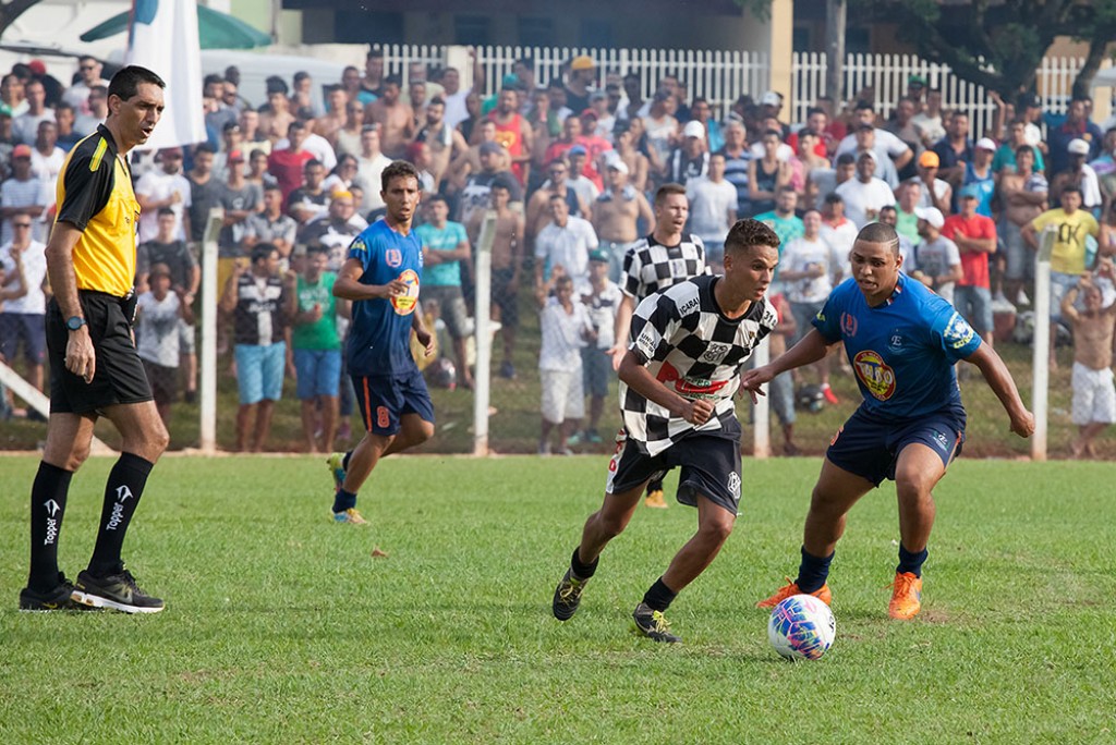 Esporte - Dirigentes e “olheiros” do União visam quatro competições