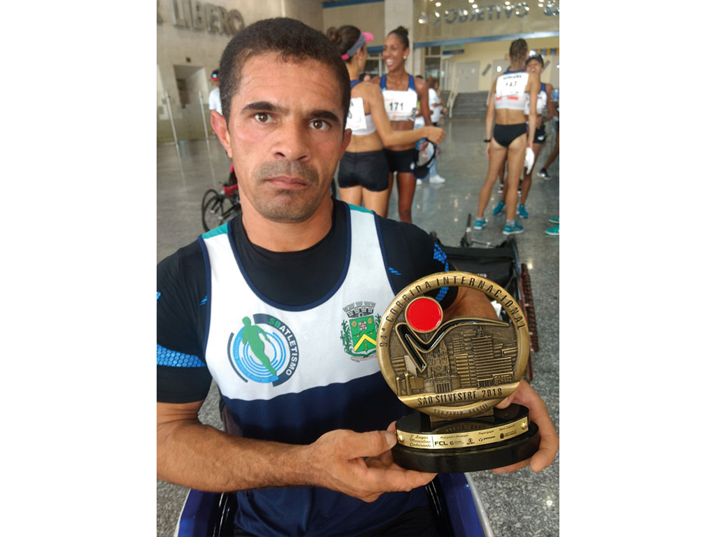 Esporte - Atleta ACD de SB é vice campeão da São Silvestre