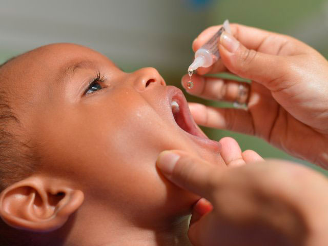 Saúde - Mais de 14 mil doses da vacinação contra Sarampo e Poliomielite são aplicadas