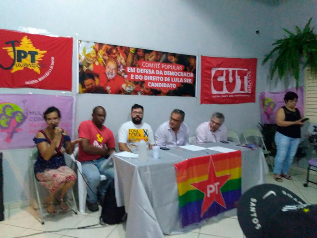 Política - Lançado Comitê em Defesa de Lula ser candidato