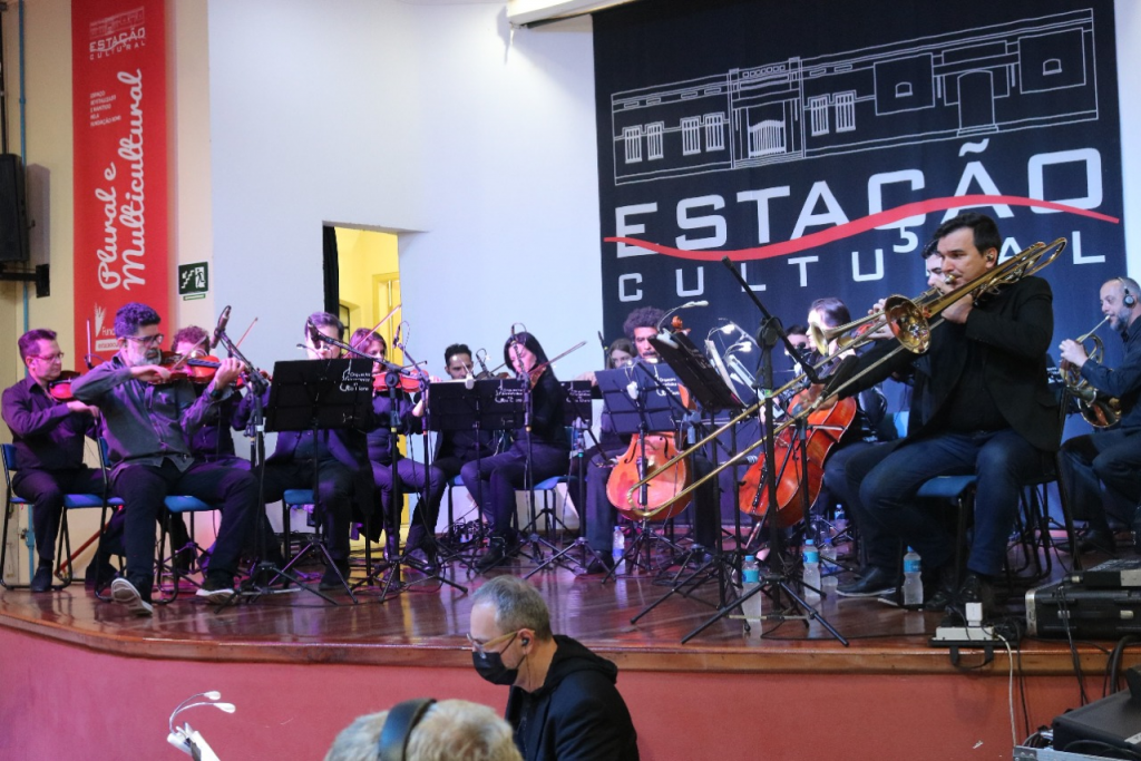  - Concerto à Luz de Velas acontece  nesta sexta-feira na Estação Cultural 