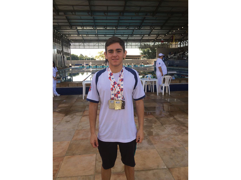 Esporte - Júlio conquista medalhas em Bauru