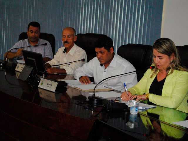 - Secretária de Fazenda apresenta  dados do 2º quadrimestre de 2014