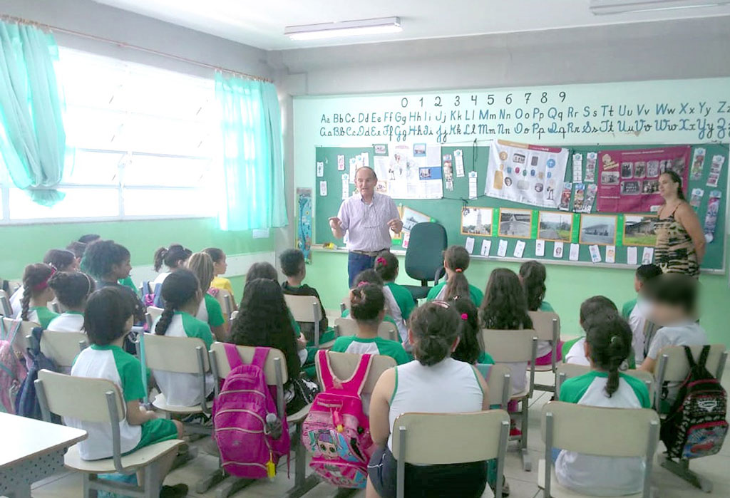 Foto Do Dia - Palestras em escolas