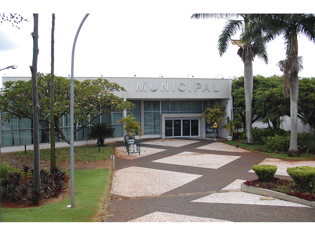 Política - TJ nega recurso da Câmara para suspender exoneração de assessores