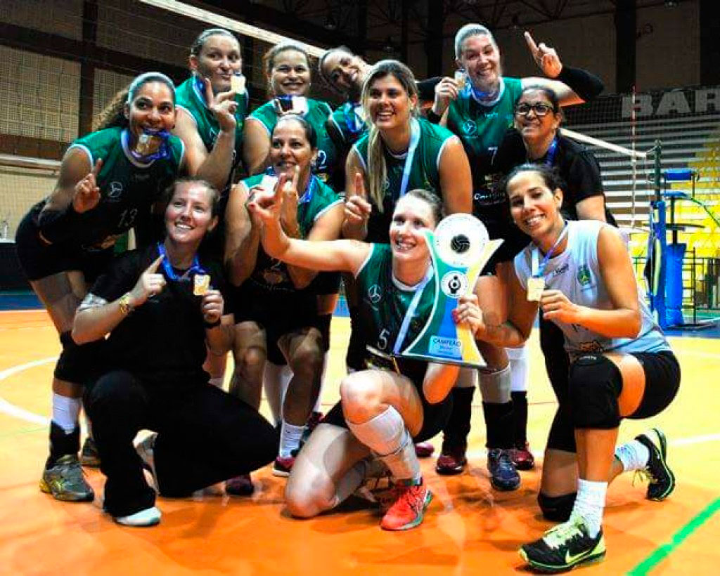 Esporte - Volei máster conquista título regional