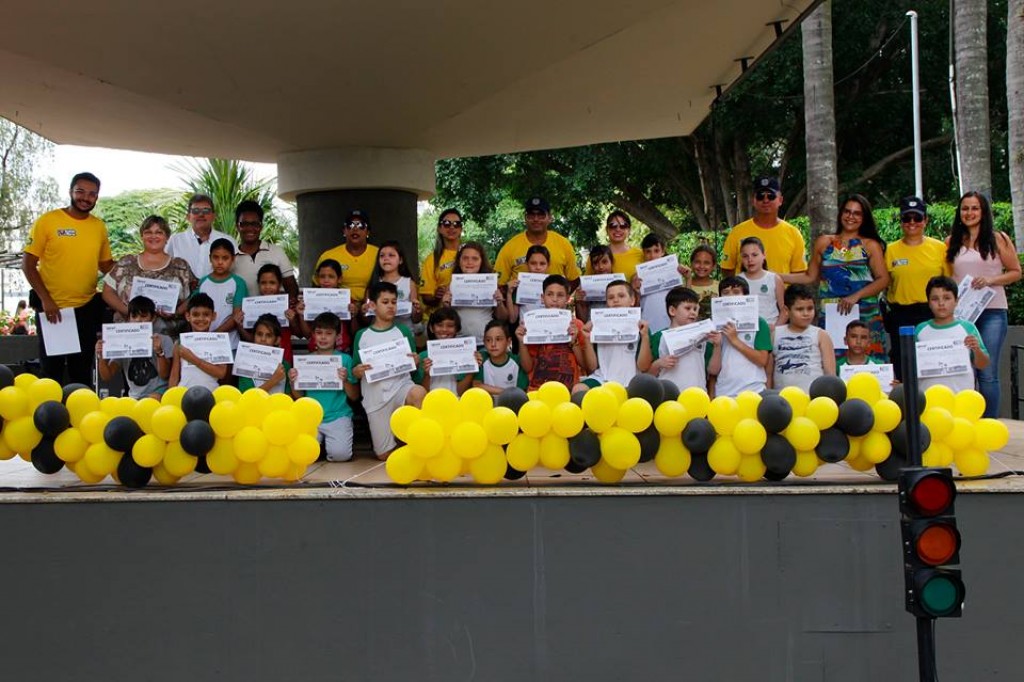 Educação - Alunos são premiados em avaliação do programa “Cidade Mirim de Trânsito”