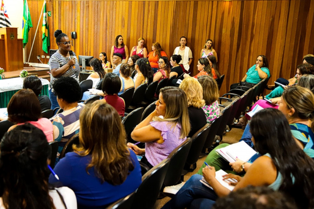 Cidades - Educação divulga reestruturação e diretrizes do Serviço Social Escolar