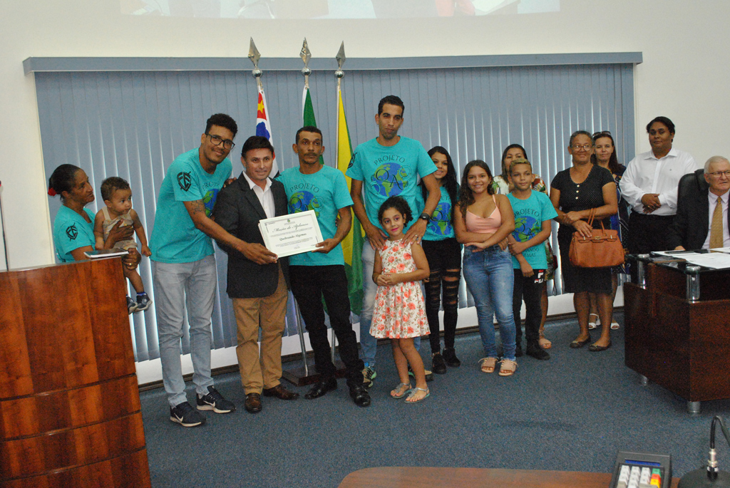 Foto Do Dia - Homenagem ao projeto Quebrando Algemas