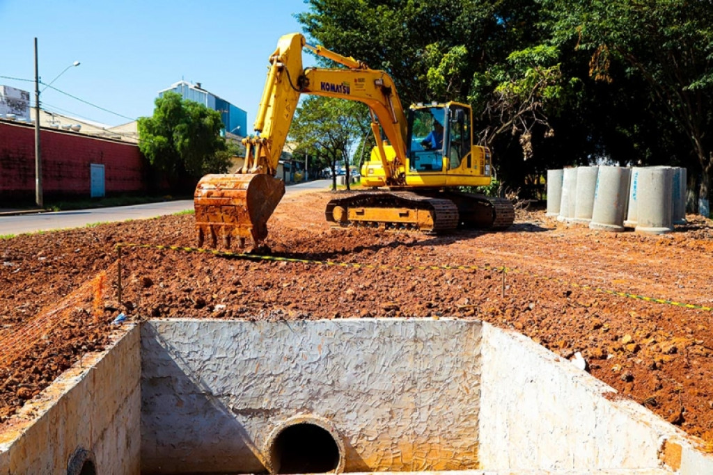 Cidades - Obras do novo sistema de galerias e drenagem seguem no bairro São Fernando