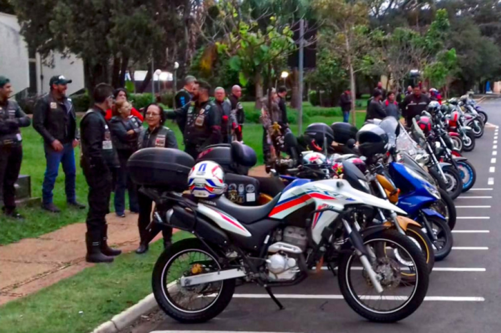 Moto Clube Águias de Cristo realiza encontro regional em