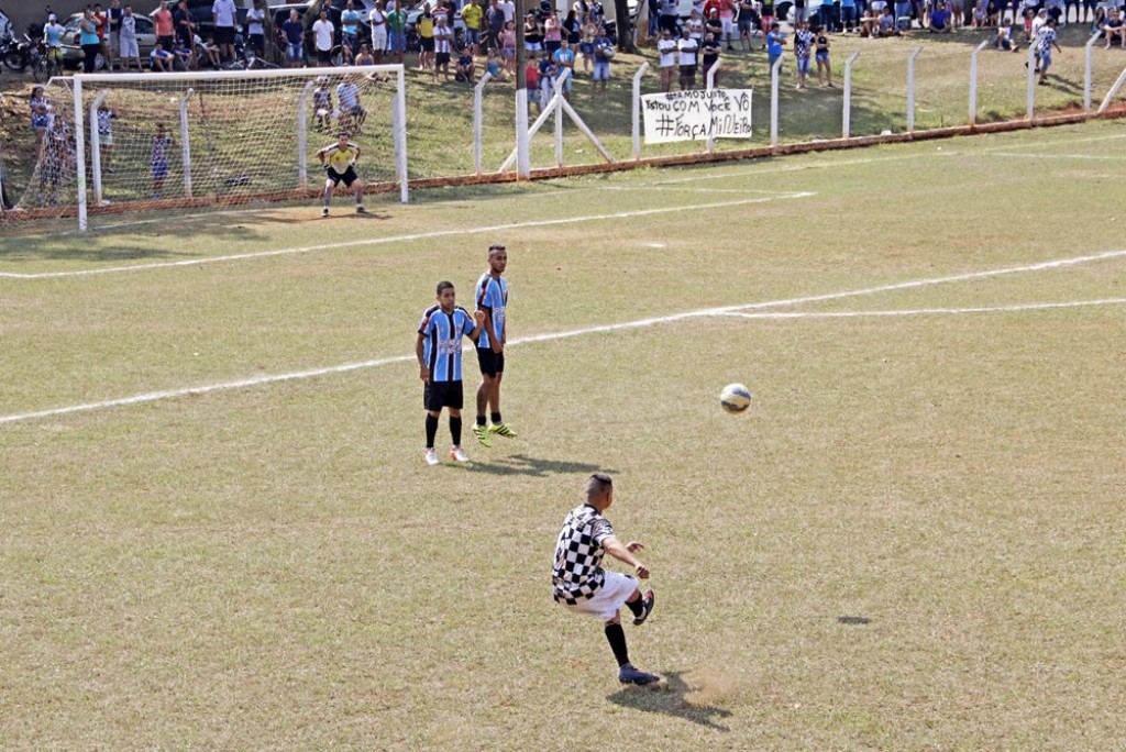 Esporte - Grêmio Orquídea conquista 4ª divisão nos penais