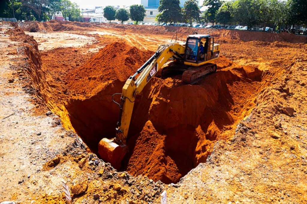 Cidades - Serviços de novo piscinão, sistema de galerias e drenagem seguem no bairro São Fernando