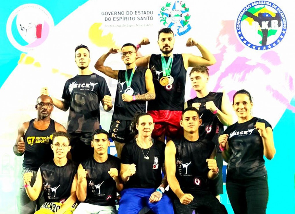 Cidades - Kickboxing e Karatê conquistam 7 medalhas no fim de semana