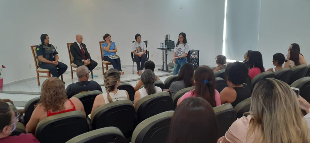 Cidades - Roda de Conversa celebra  Dia da Mulher em SB