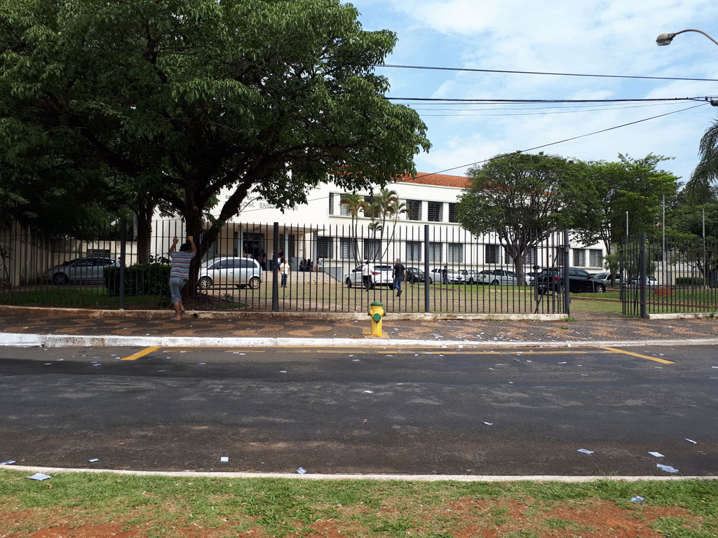 Política - Em SB, 80,76% dos eleitores comparecem para votar 