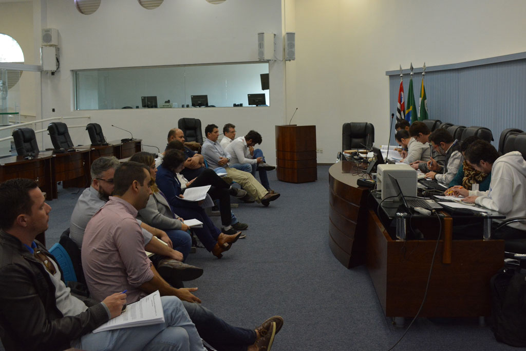 Política - Câmara irá investir R$ 260 mil em sistema de energia solar