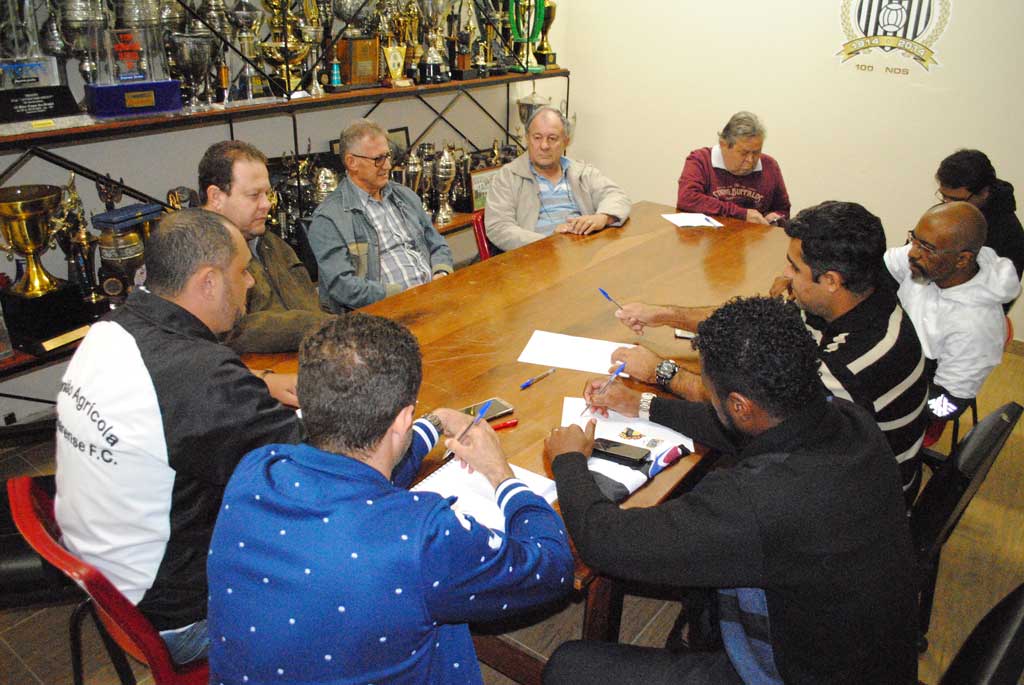 Esporte - Definidos comandantes do futebol do União 