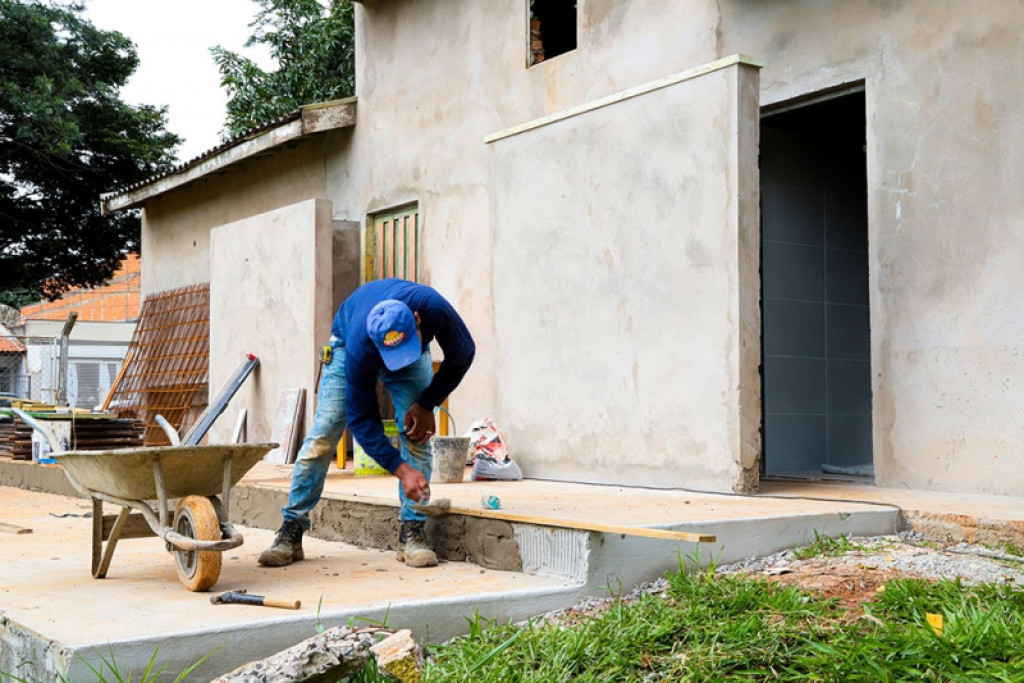 Cidades - Segue a construção da Nova Área de Bem-Estar e Lazer do Jardim Esmeralda