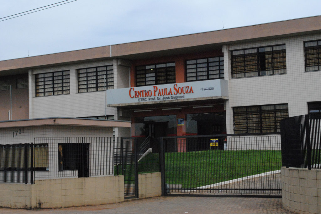 Educação - Etecs iniciam período para redução da taxa do Vestibulinho