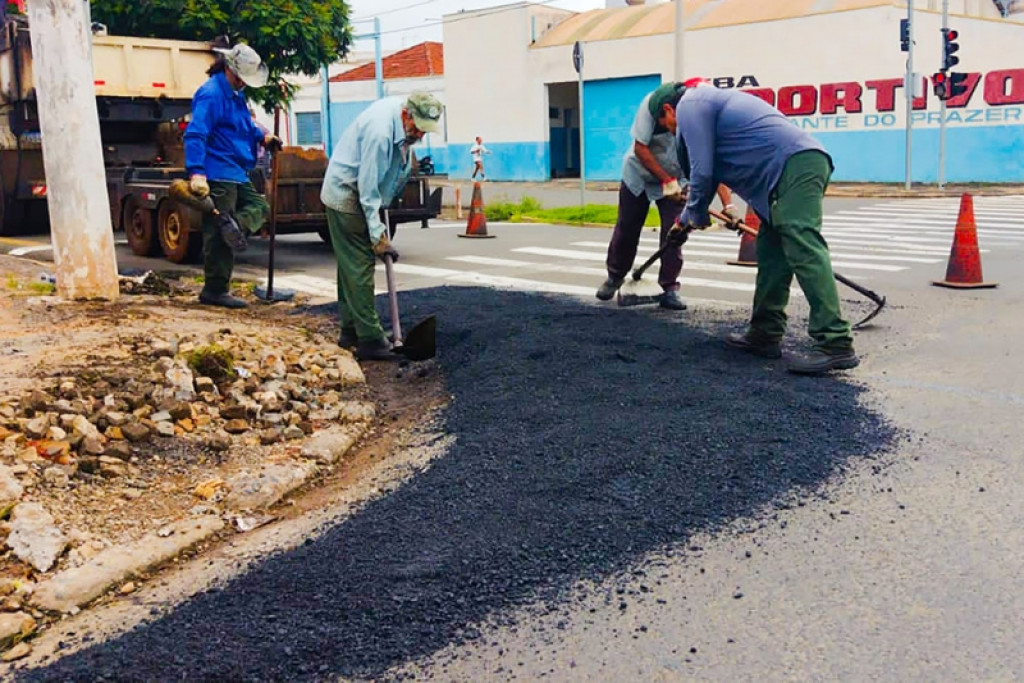 Cidades - Frentes de serviços de zeladoria atuam em vários pontos da cidade