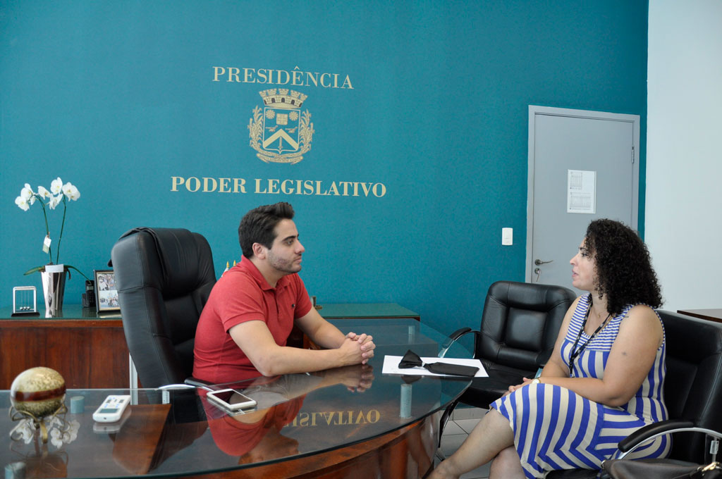 Política - Representante da CPFL visita o Legislativo 