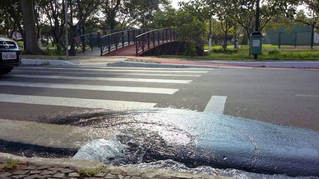 Foto Do Dia - Vazão de água