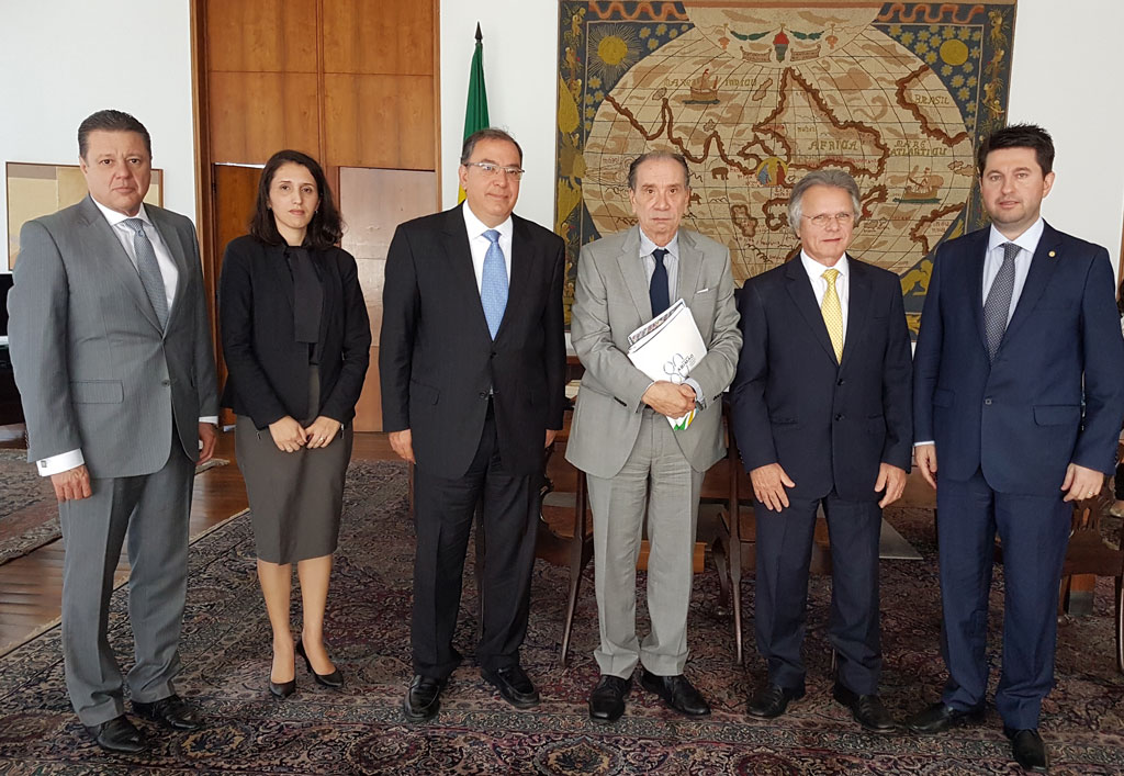 Política - Macris e Abimaq debatem abertura comercial com ministro Aloysio Nunes