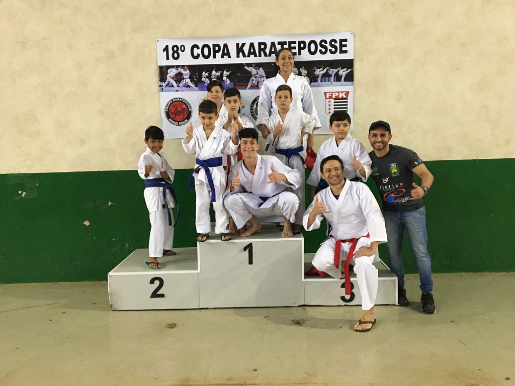 Esporte - Karatê de SB compete em Santo Antonio da Posse