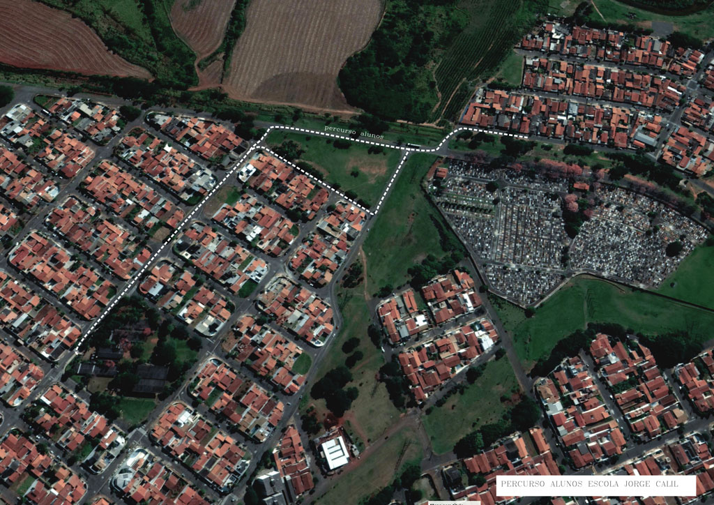 Política - Vereador sugere alargamento de via 