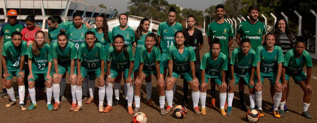 Esporte - Futebol feminino sofre derrota e perde medalha