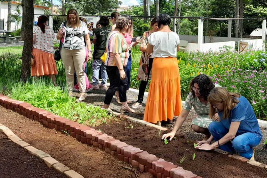 Cidades - Educação ambiental: Encontro no CESB reúne gestores da Rede Municipal de Ensino