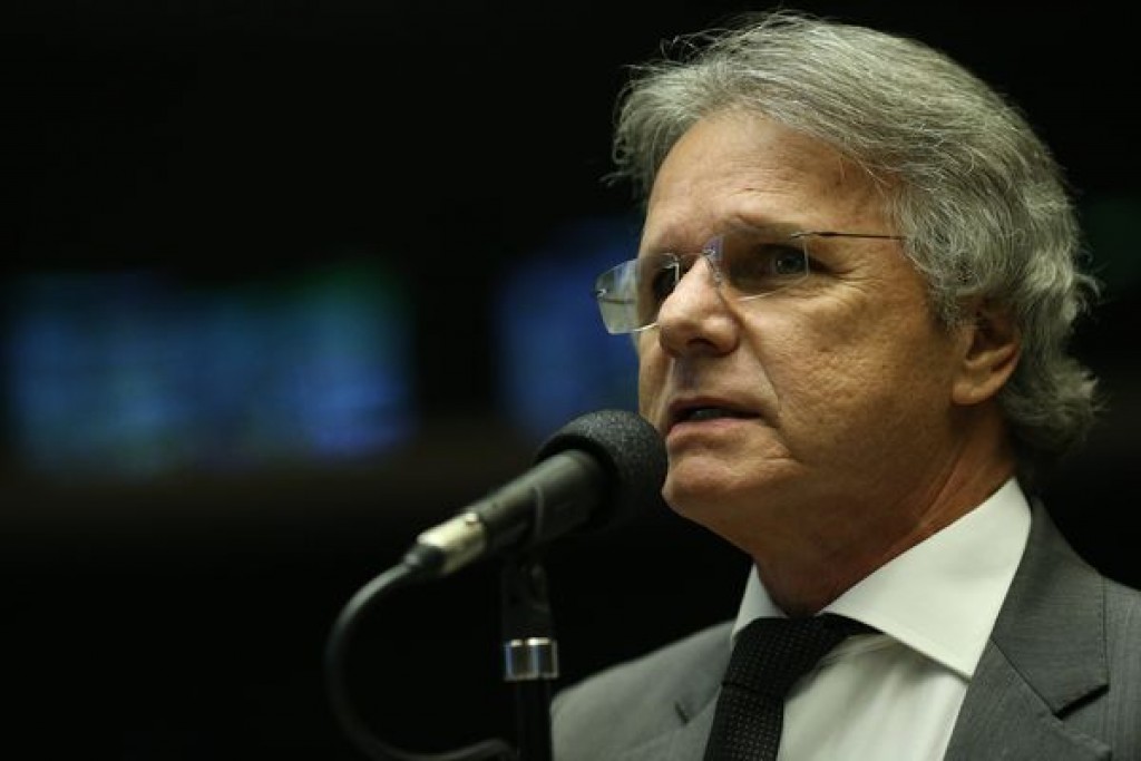 Política - Macris toma posse na Frente da Indústria de Máquinas na 3ª feira 