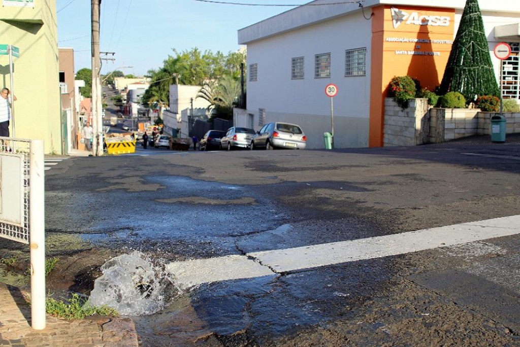 Foto Do Dia - Limpeza e desinfecção da nova rede