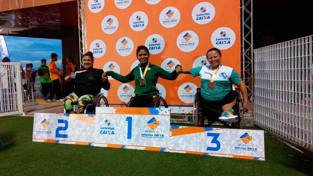 Esporte - Mary conquista bronze no Open Internacional