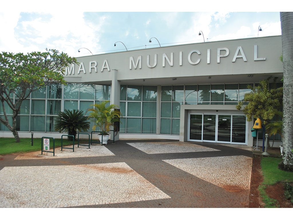 Política - Indenização de assessores irá custar R$ 154 mil 