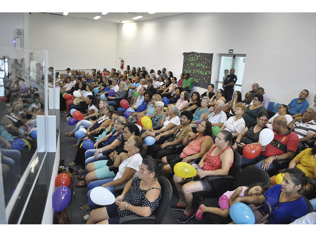 Política - Vereadores aprovam projeto da “Casa de Maria” com plenário lotado 