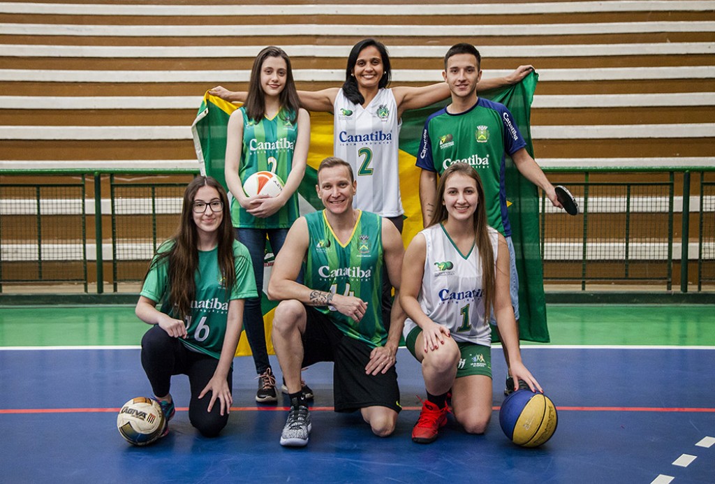 Esporte - Equipes  recebem novos uniformes para os Jogos Regionais