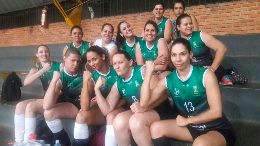 Esporte - Vôlei: máster disputa final no domingo