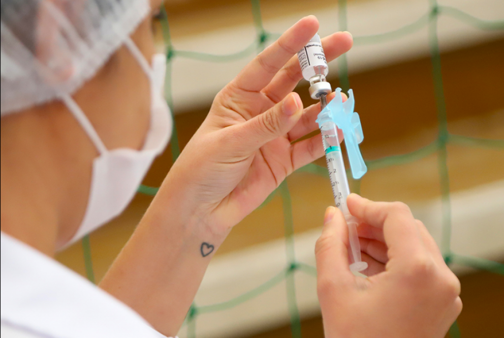  - Covid-19: Santa Bárbara recebe mais 15.924 doses de vacina