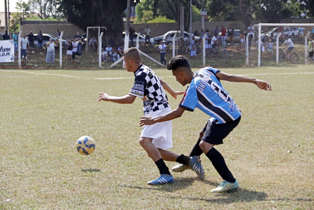 Esporte - Amador da 4ª divisão começa amanhã com 3 times a menos