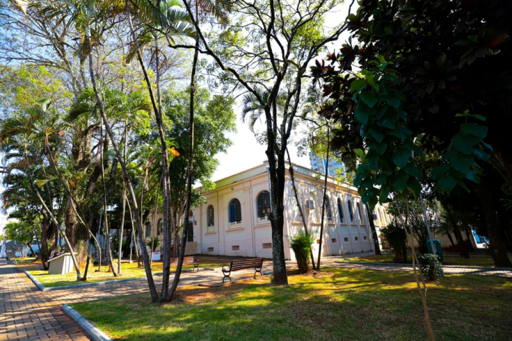 Cidades - Prefeitura de Santa Bárbara lança exposição “110 anos da Escola Gabriel”