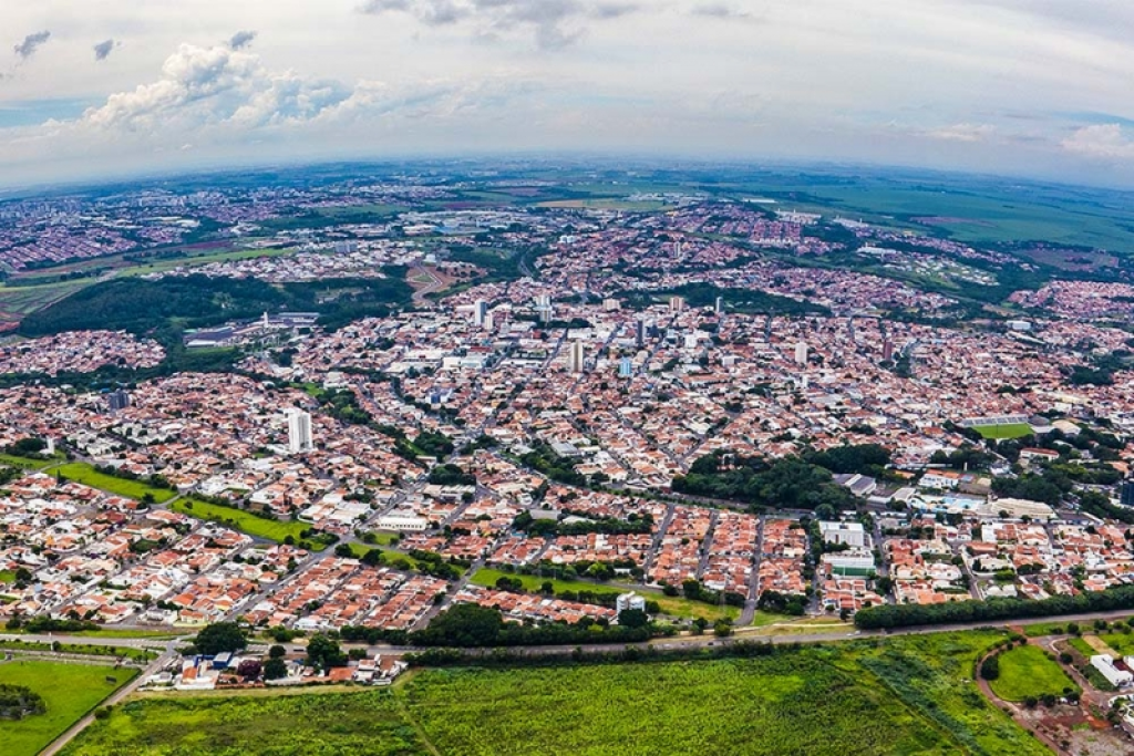 Cidades - SB tem população de 183.347  habitantes, segundo Censo do IBGE