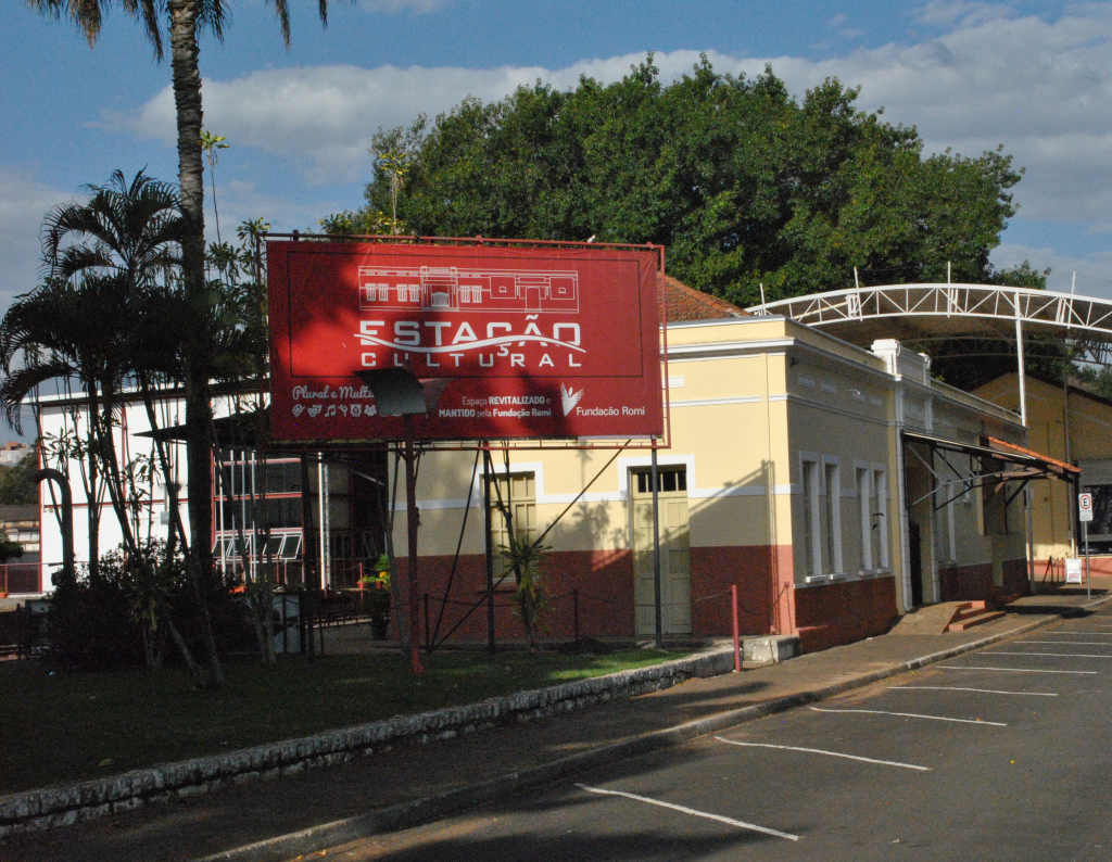 Cidades - Estação Cultural divulga período de   inscrições para diversas oficinas