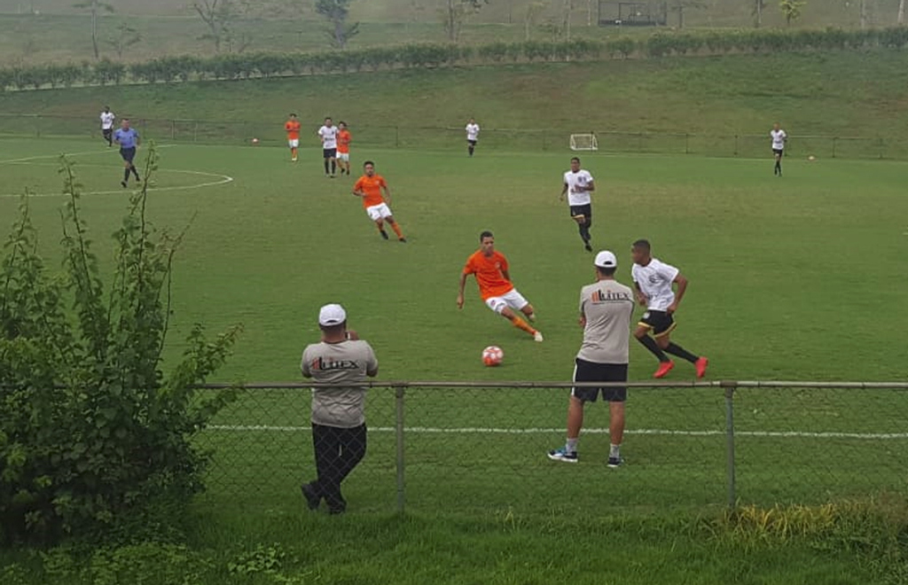 Esporte - Leão da 13 empata em Porto Feliz 